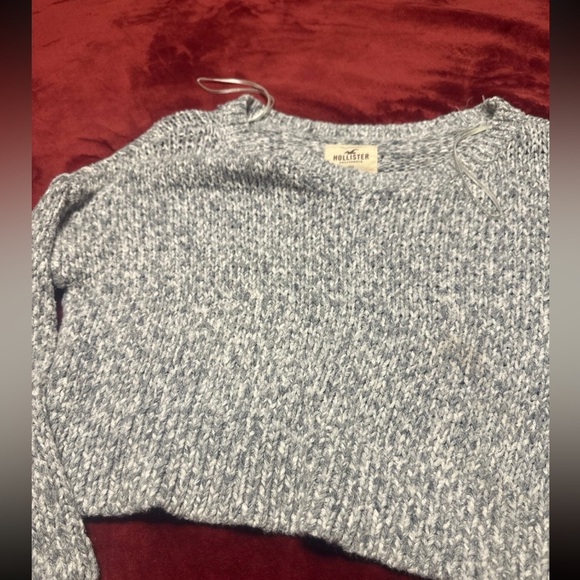 Sweater - Picture 3 of 3